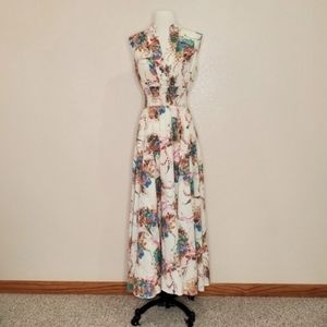 Vintage Fit and Flare Sleeveless Floral Maxi Dress